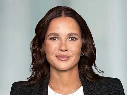 Ecaterina Hodapp, grenke