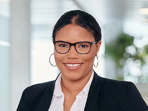 Rosaura Maria Müller, De Lage Landen Leasing